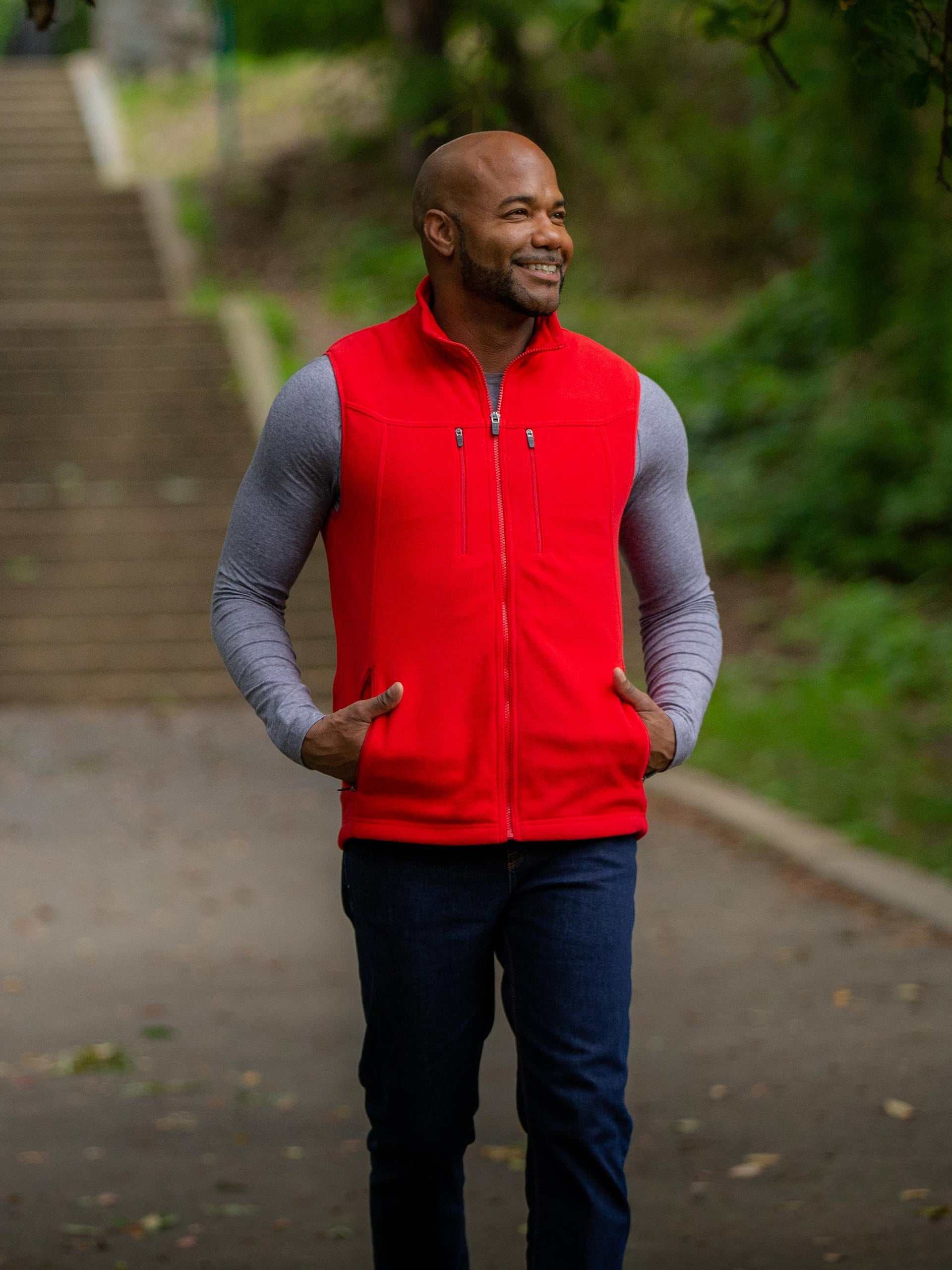 Fireside Fleece Vest-Men's - Image 9