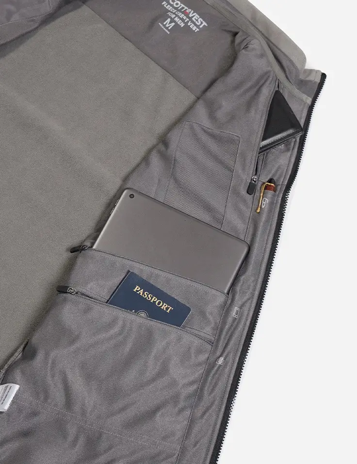 Fleece Crest Vest for Men - Image 15