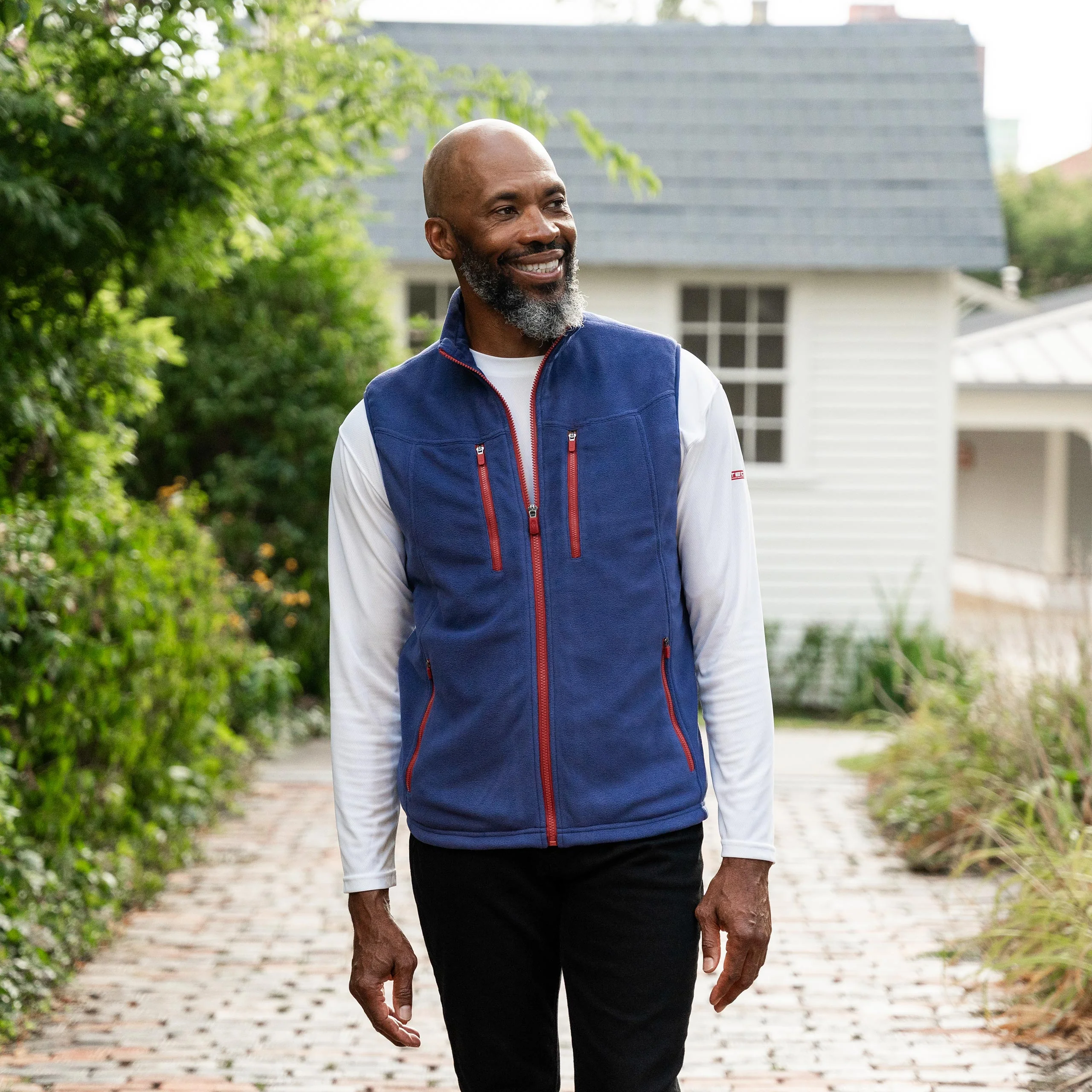Fleece Crest Vest for Men - Image 6