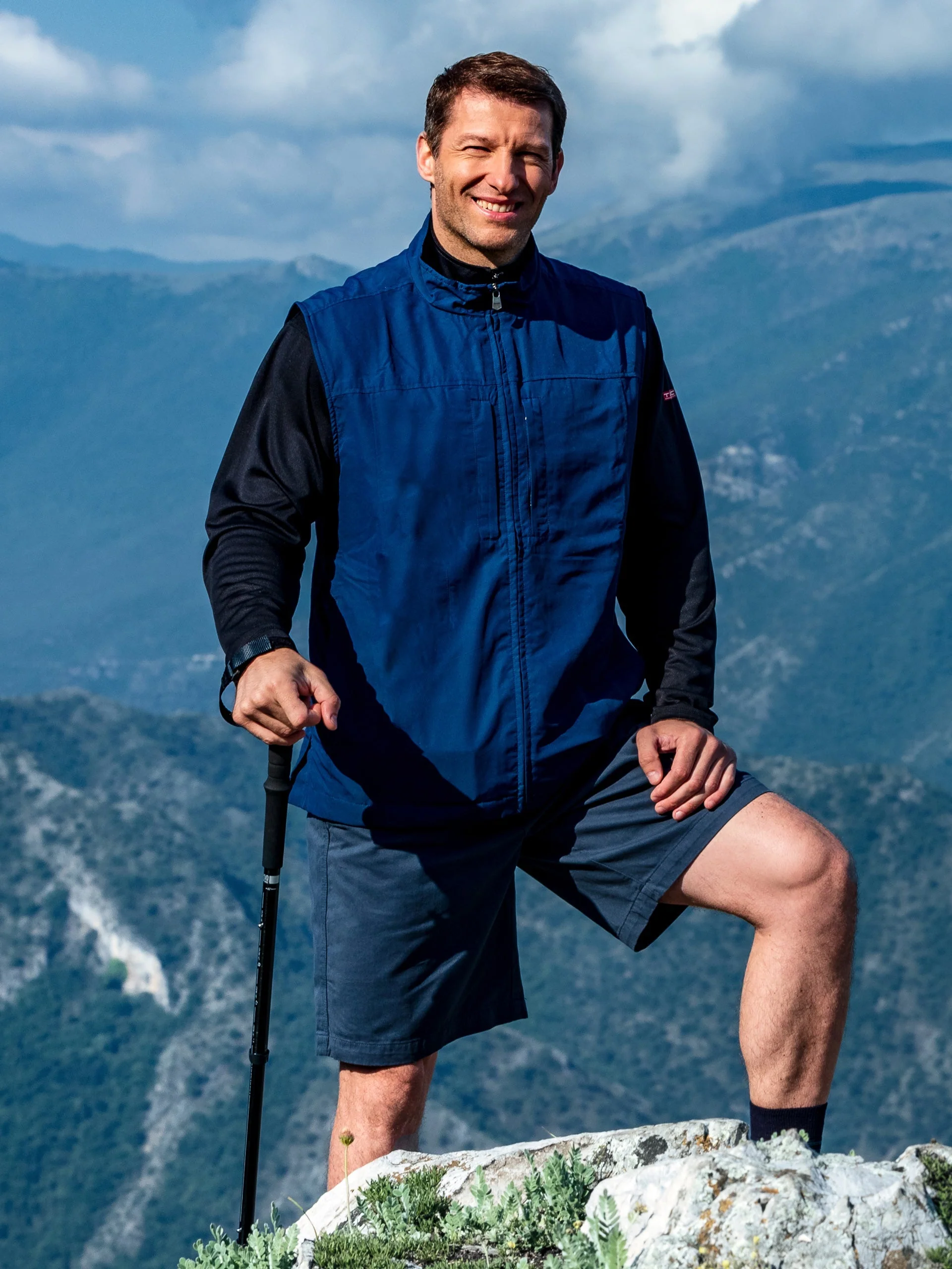 Hidden Cargo Shorts - Image 11