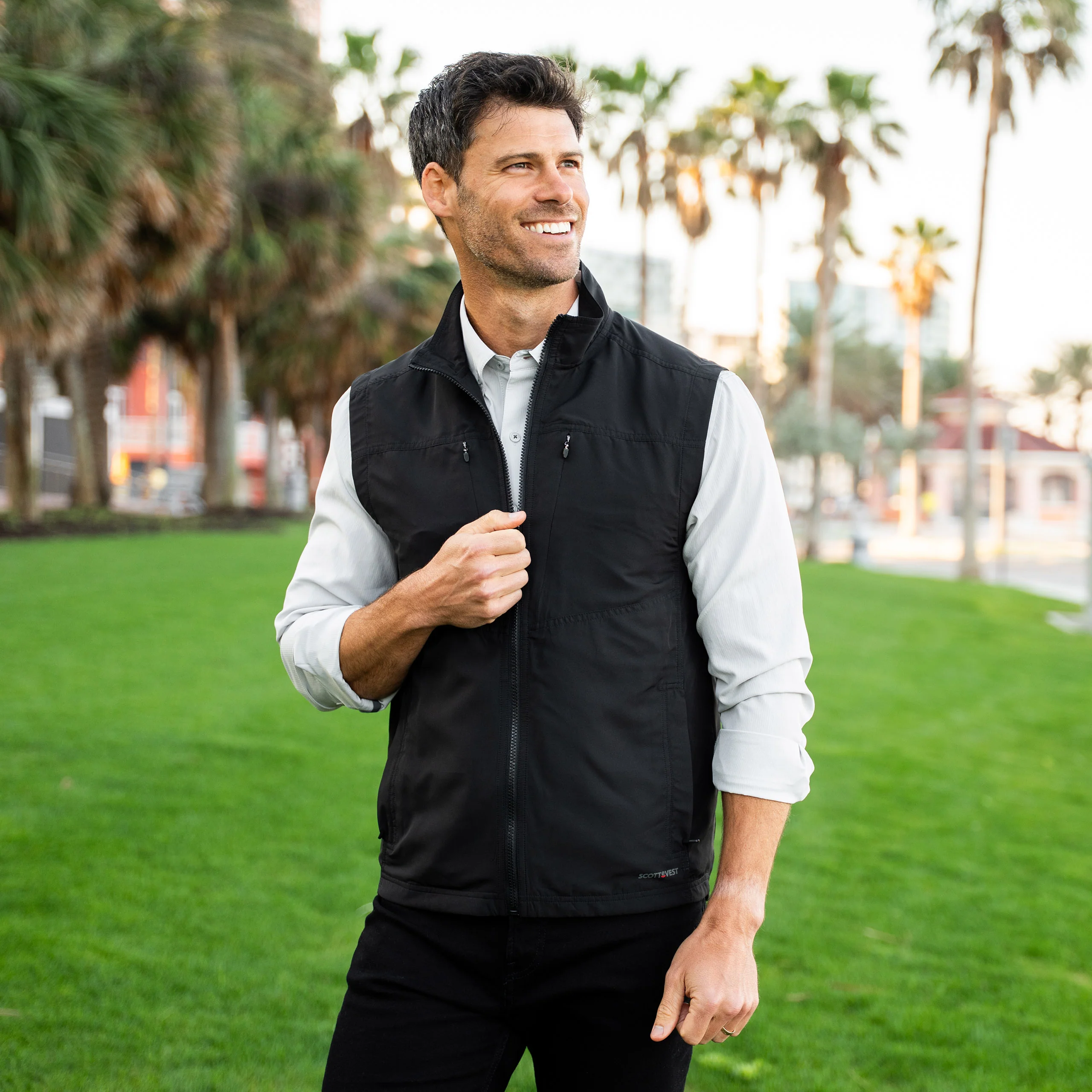 LightEST Vest for Men - Image 4