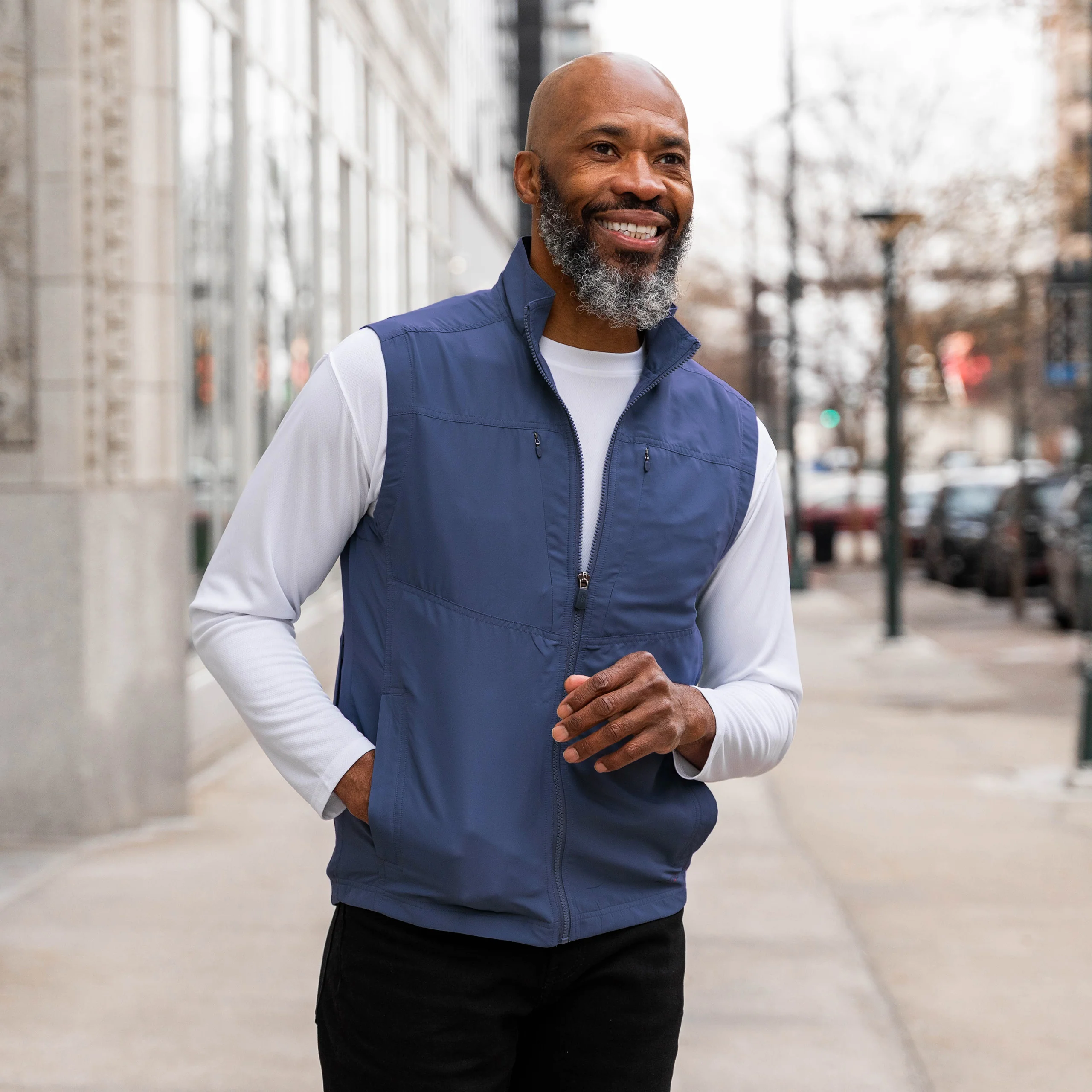 LightEST Vest for Men - Image 6