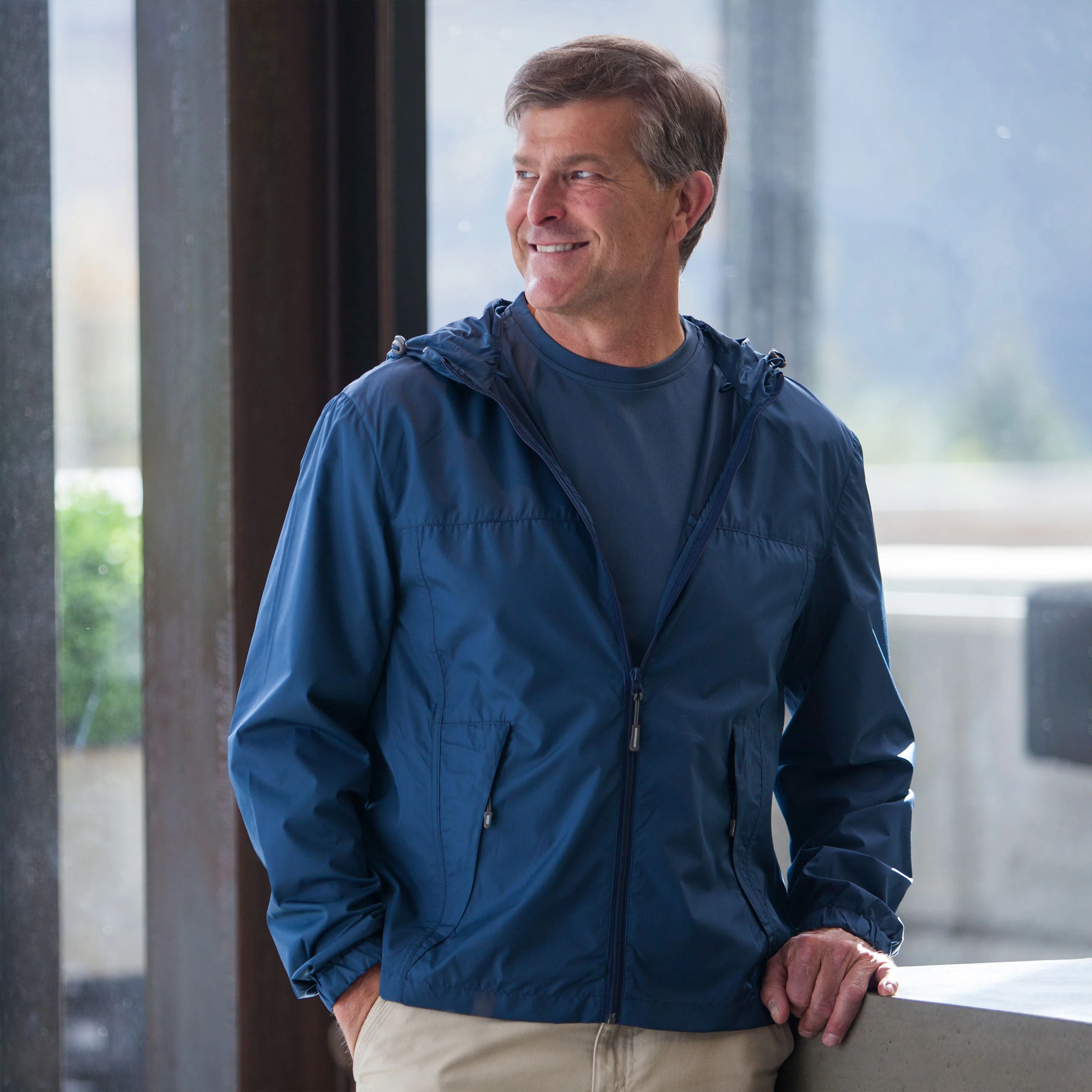 Pack Windbreaker - Image 9