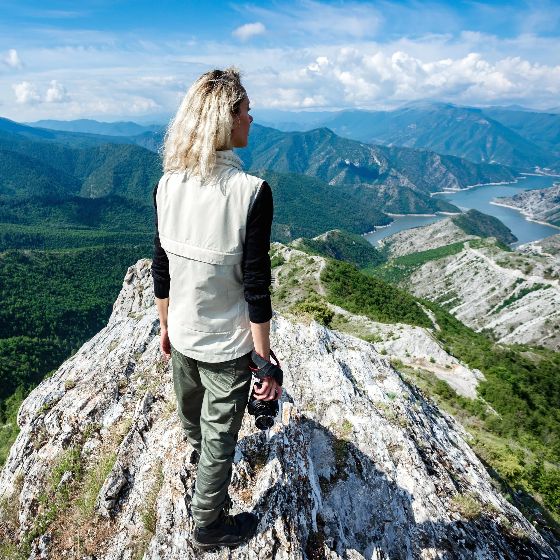 Q.U.E.S.T. Vest for Women - Image 13