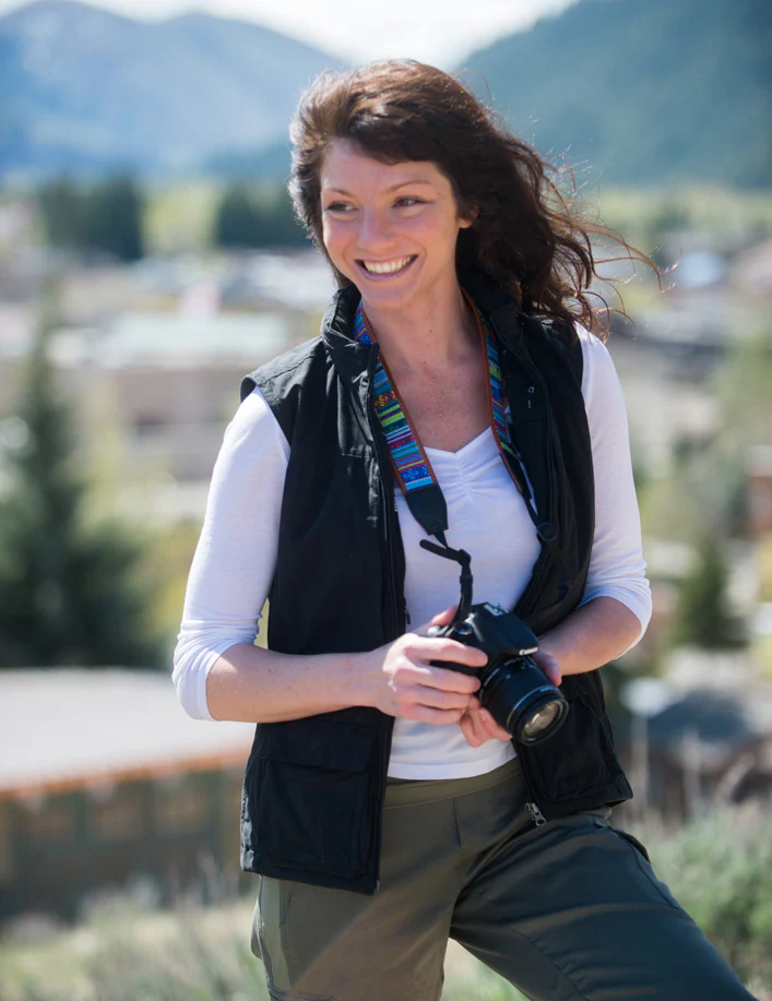 Q.U.E.S.T. Vest for Women - Image 8