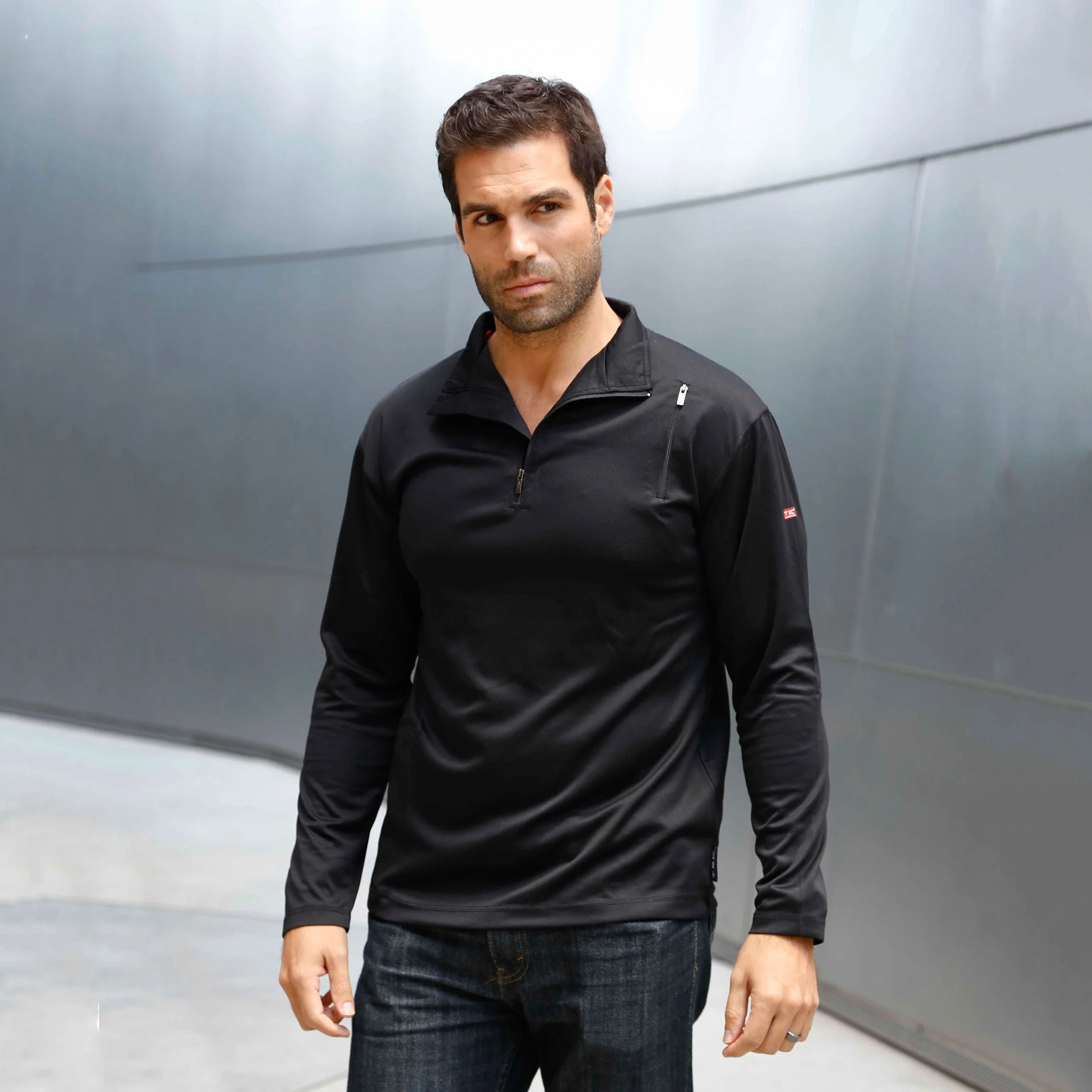 Qzip Performance Pullover - Image 6